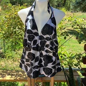 Catalina 22w-24W halter swim top 3X